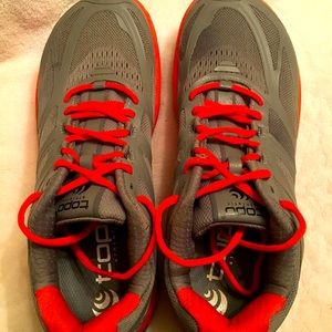 Topo Ultraventure Trail Running 9M almost new.